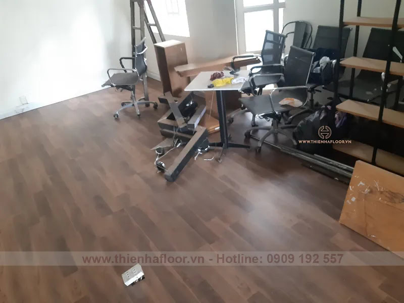 Cong-trinh-lam-san-go-redsun (2)