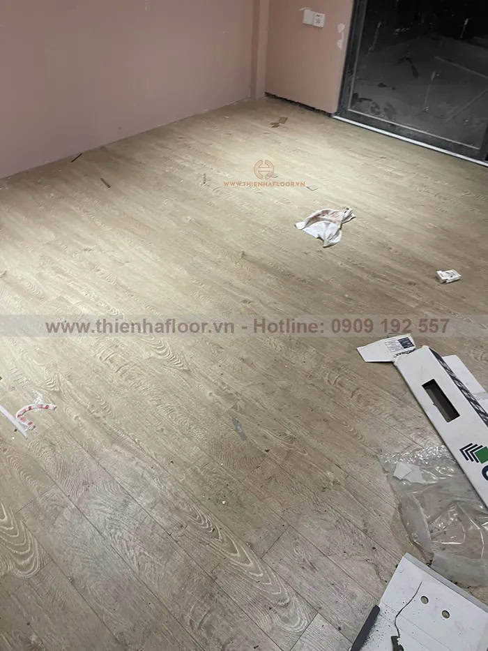 Cong-trinh-san-go-glomax-tan-phu (3)