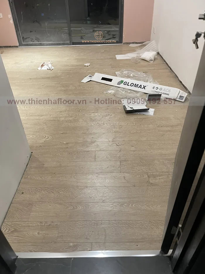 Cong-trinh-san-go-glomax-tan-phu (5)