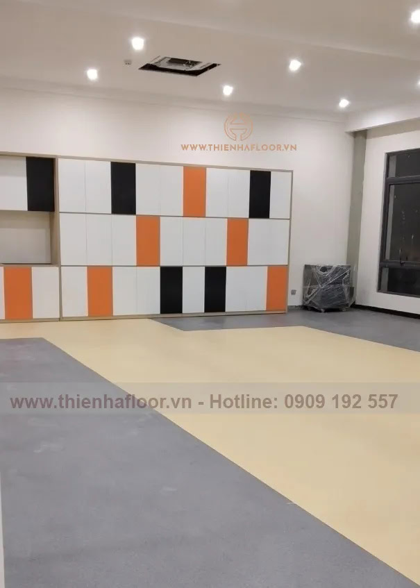 Thi-cong-cai-tao-san-phong-gym-quang-ninh (1)