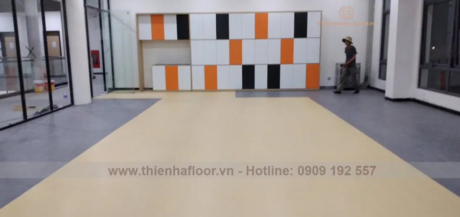 Thi-cong-cai-tao-san-phong-gym-quang-ninh (3)