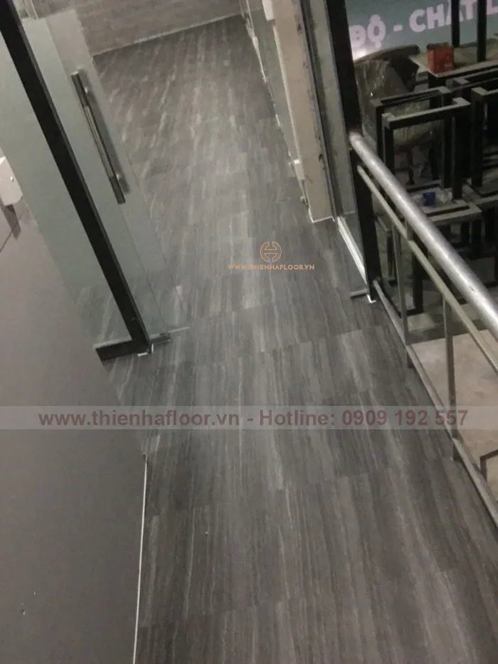 Thi-cong-san-nhua-galaxy-quan-12 (1)