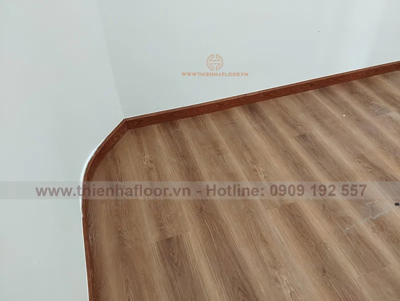 Thi-cong-san-nhua-matfloor-thu-duc (3)