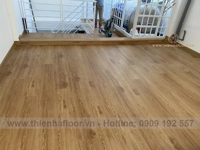 Thi-cong-san-nhua-spc-4211 (3)