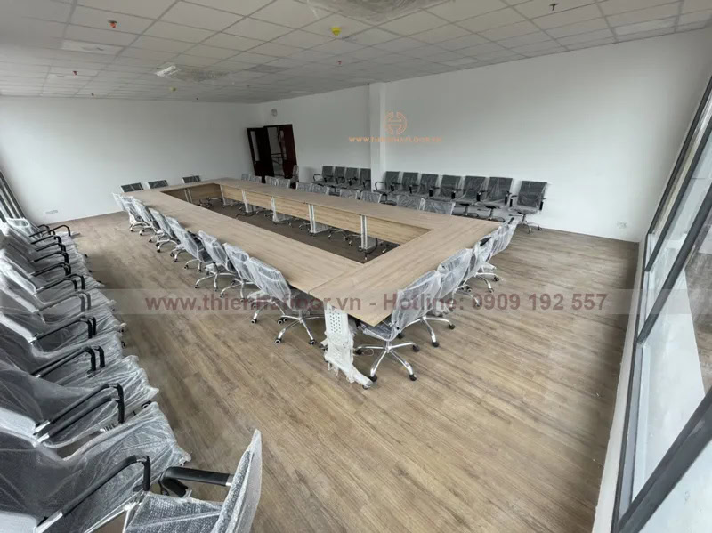 Thi-cong-san-nhua-tai-long-an (2)