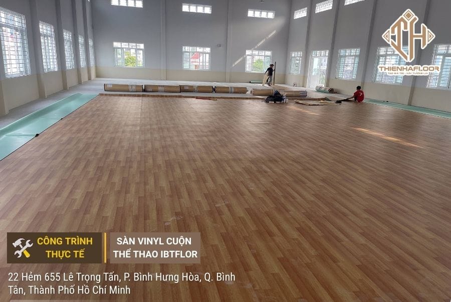 Công trình thi công sàn vinyl cuộn thể thao IBTFlor