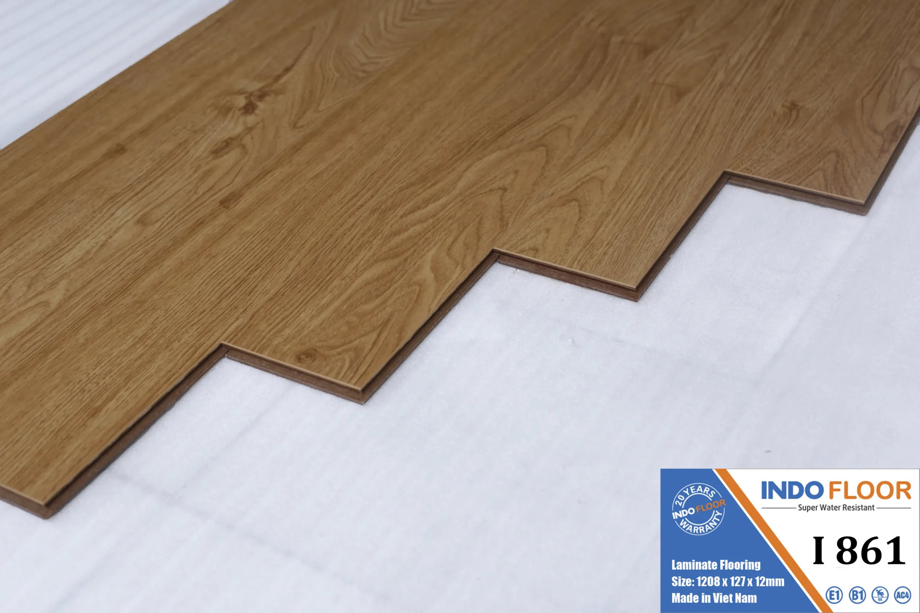 San-go-indo-floor-i861-scaled-1.jpg San-go-indo-floor-i861-scaled-1.jpg