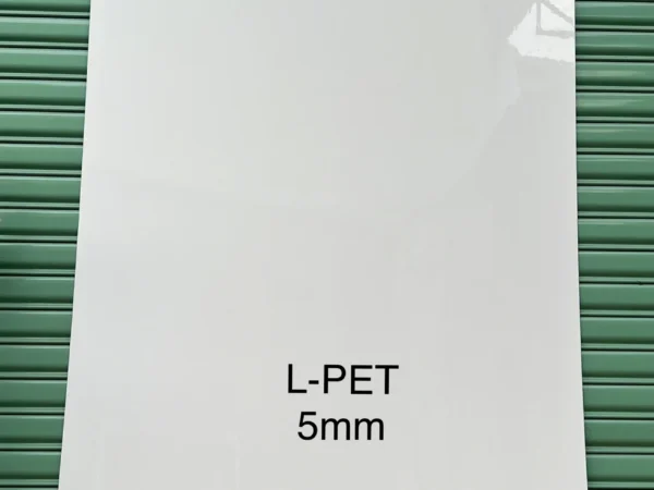 Tam-op-than-tre-luxwall-l-pet-1.webp