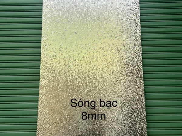 Tam-op-than-tre-luxwall-song-bac.webp
